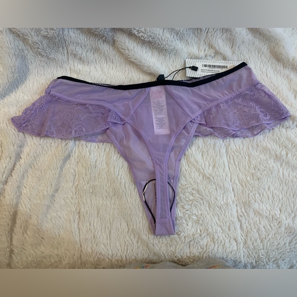 Lingerie 2-piece set Corset and Skirted Thong - Picture 7 of 8